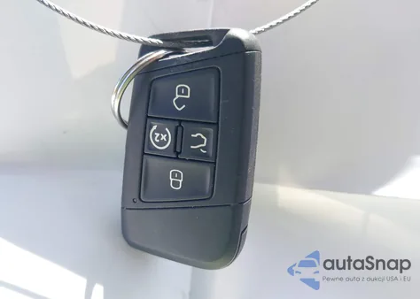 2018 Volkswagen Tiguan 2.0T Se/2.0T Sel from USA, damaged, VIN 3VV3B7AX2JM093972